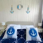 Gryfhaus - Pokój Kapitański Apart-hotel 3*