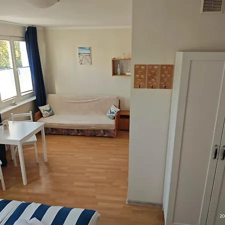 Gryfhaus - Kapitanski 아파트호텔 미엥지즈드로예