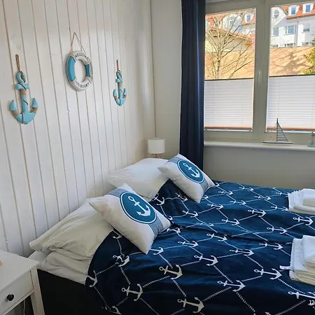 Aparthotel Gryfhaus - Kapitanski, 19m2, Blisko Plazy, Parking, Wysoka Ocena 9,5, 2-4 Osoby Miedzyzdroje